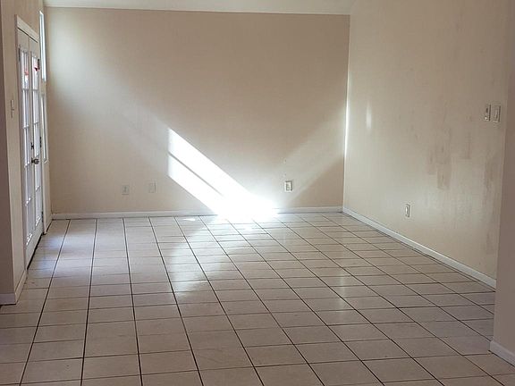 5th image of 13723 Smokey Trail Dr