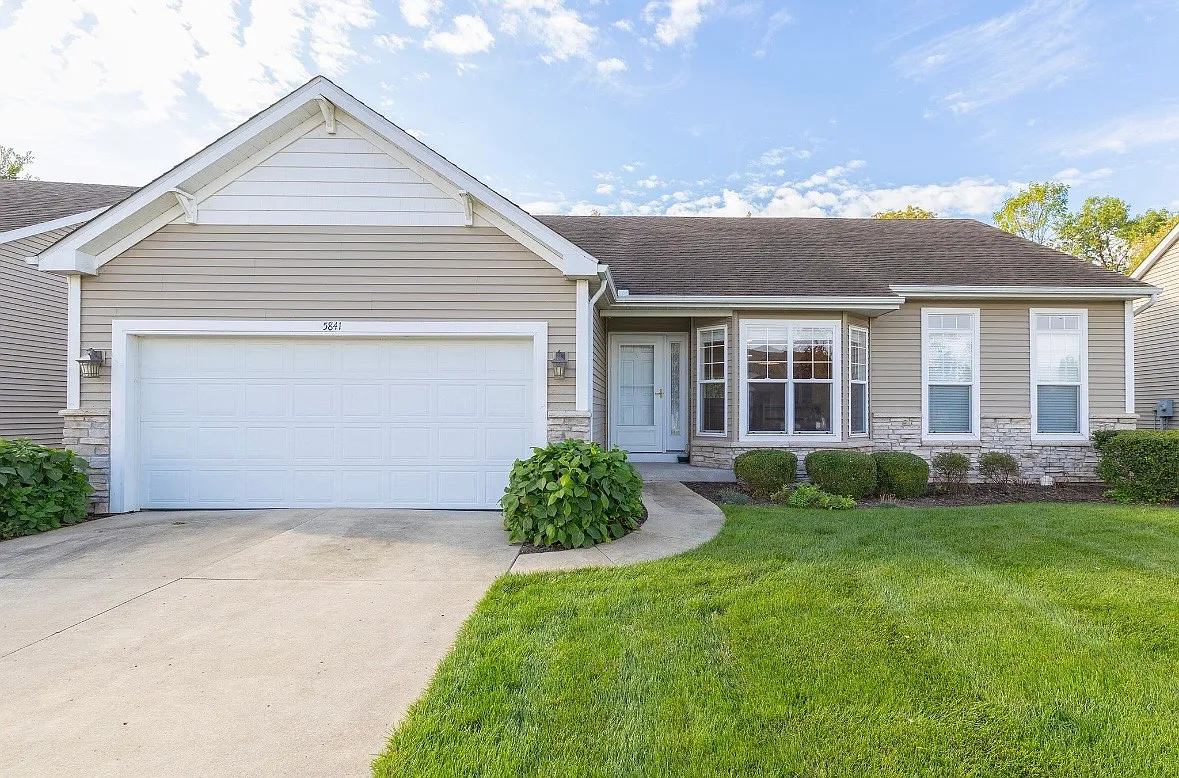 Building Photo - 5841 Cottage Cir