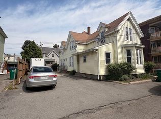 6 Hampden Pl, Lynn, MA 01902