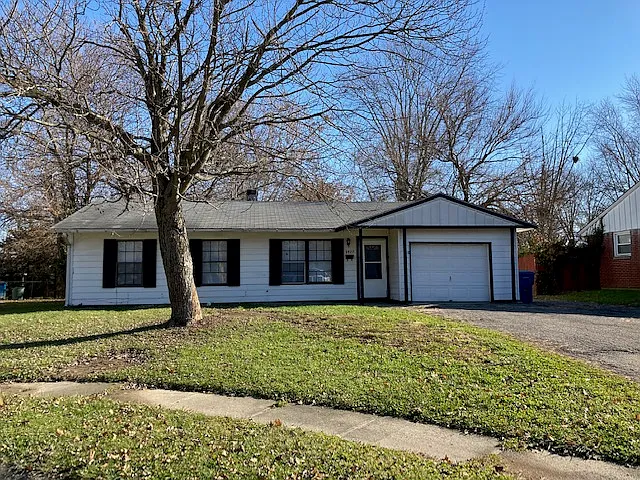 3927 Catalina Ct photo 1