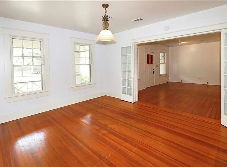 1305 Lorrain St — Photo 11
