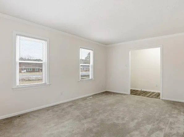 101 Myrtle Rd, Goldsboro, NC 27534