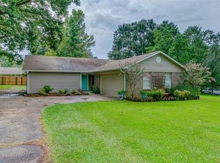 9491 Ashwood Dr, Mobile, AL 36695