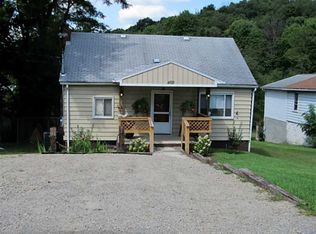 469 Crawford Run Rd, Cheswick, PA 15024