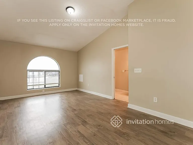 1003 Pinehaven Ct — Photo 10