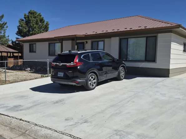 920 Calle Del Llano, Taos, NM 87571