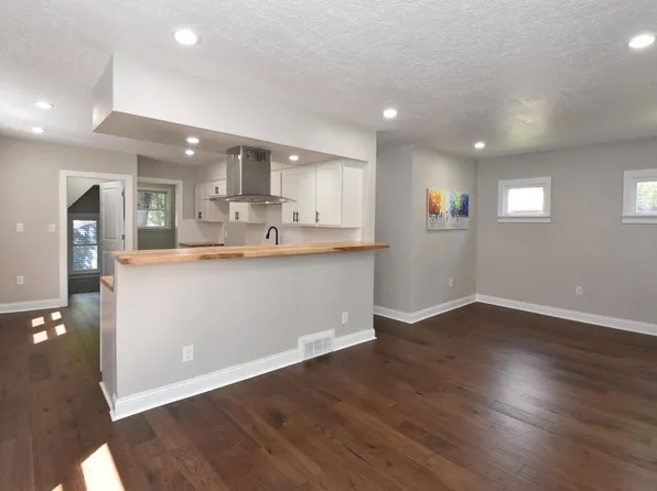 5527 N 34th STREET, Milwaukee, WI 53209