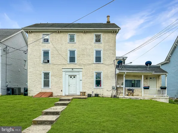 860 Maple St, Honey Brook, PA 19344