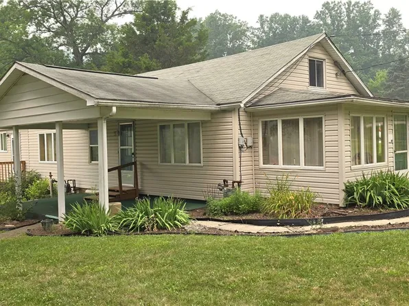 354 N Ben Franklin Rd, Indiana, PA 15701