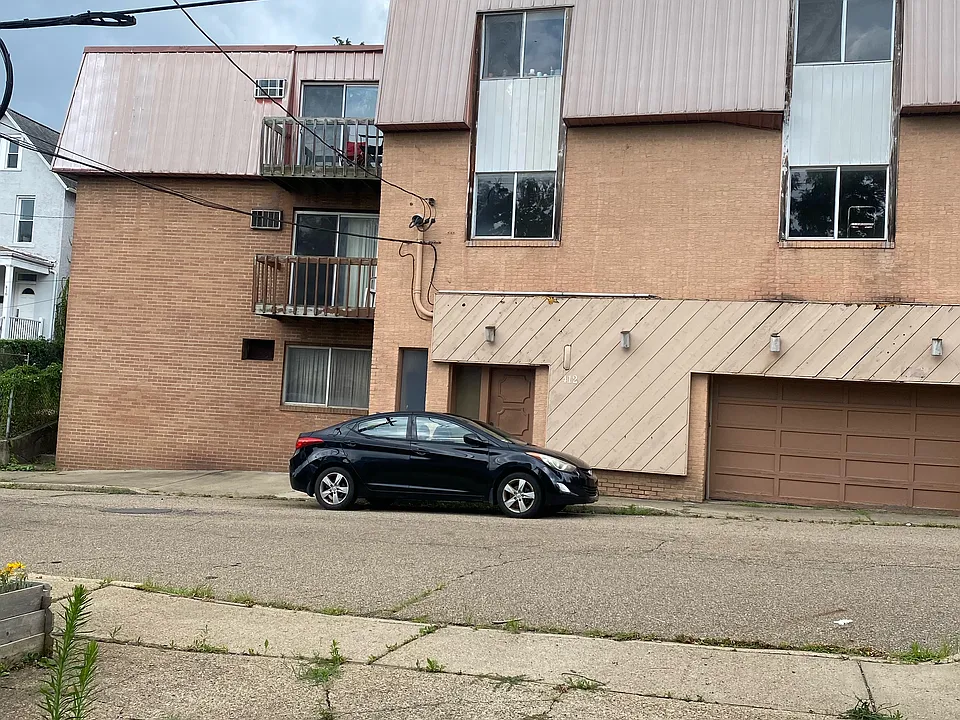 412 5th Ave #2A