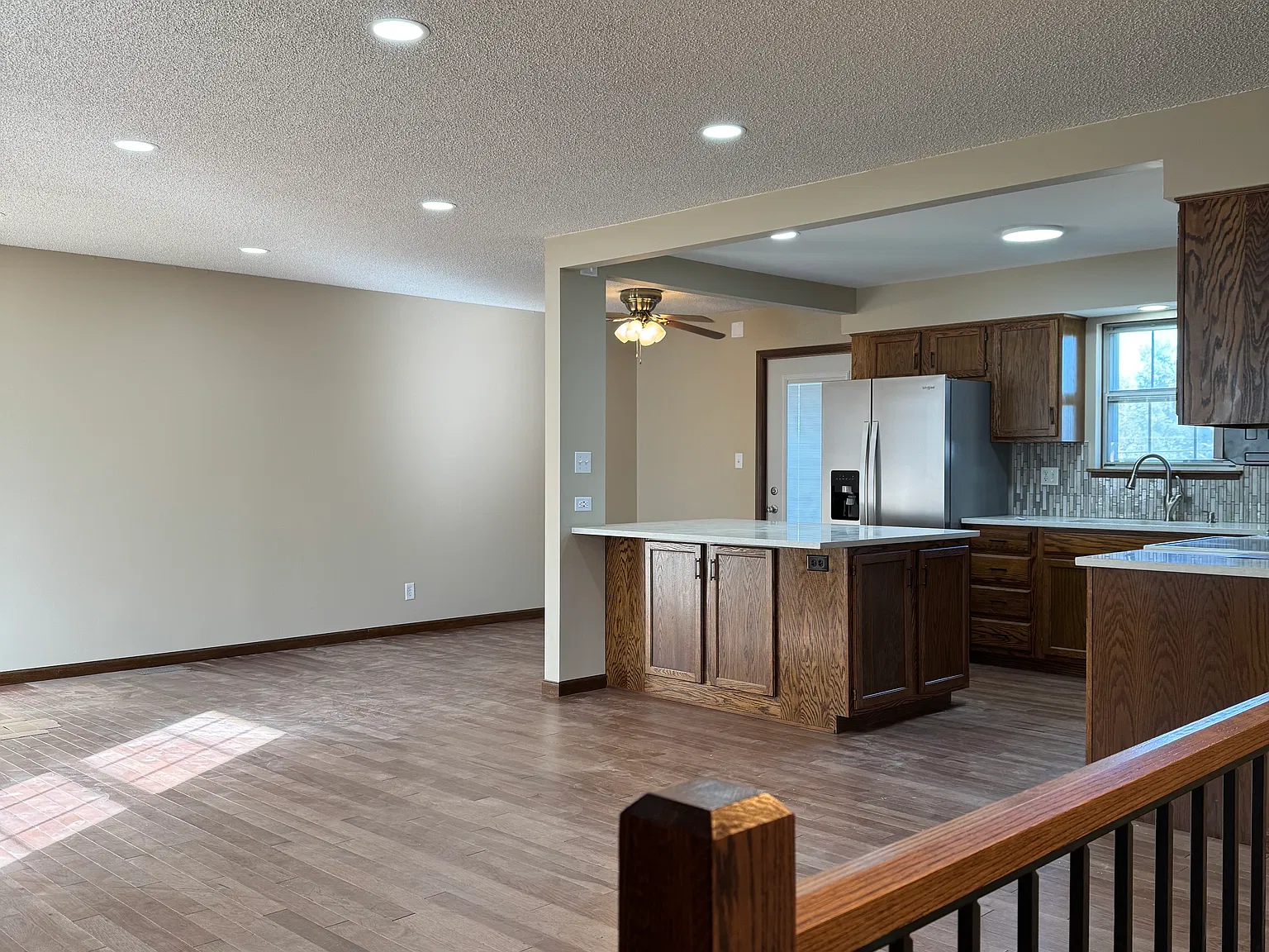 4 bed, 3400 sqft, $2,495 — Photo 2