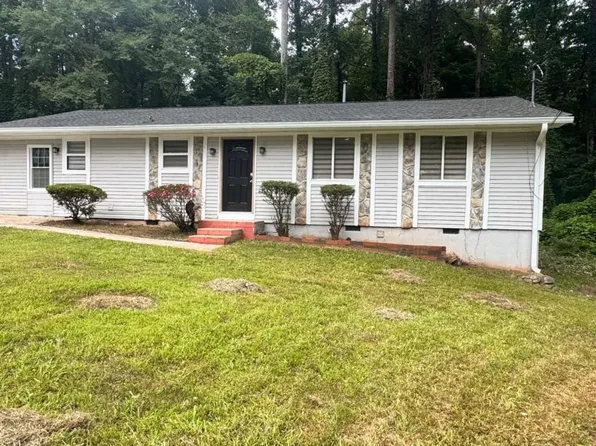 4091 Big Valley Trl, Stone Mountain, GA 30083