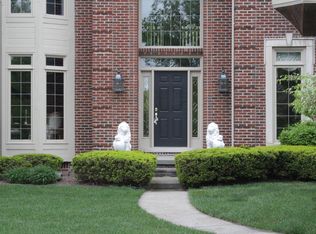 41836 Hempshire St, Novi, MI 48375