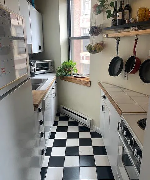 13 Thacher St #555 — Photo 7