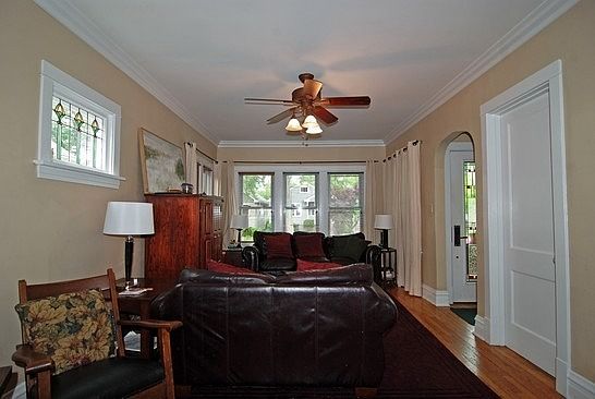 2nd image of 1026 Lathrop Ave