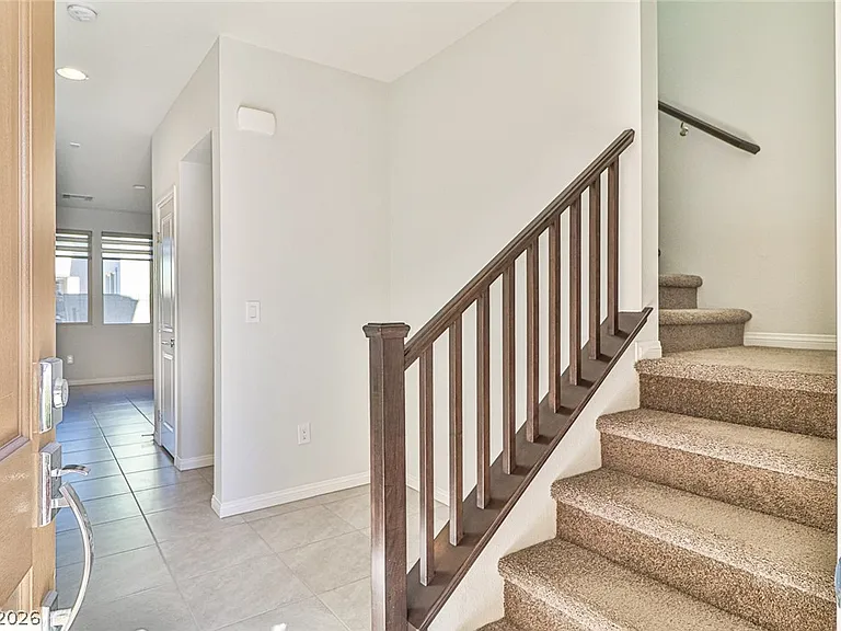 9220 Far Side Ave — Photo 5