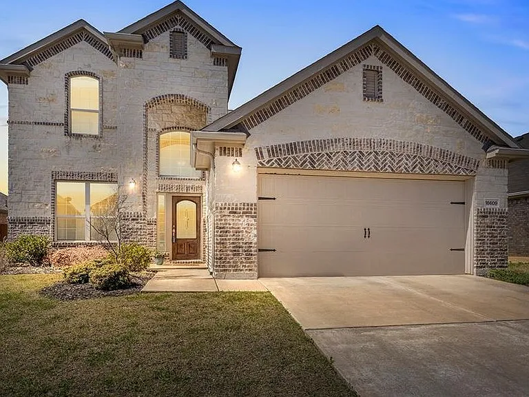 16609 Amistad Ave — Photo 2