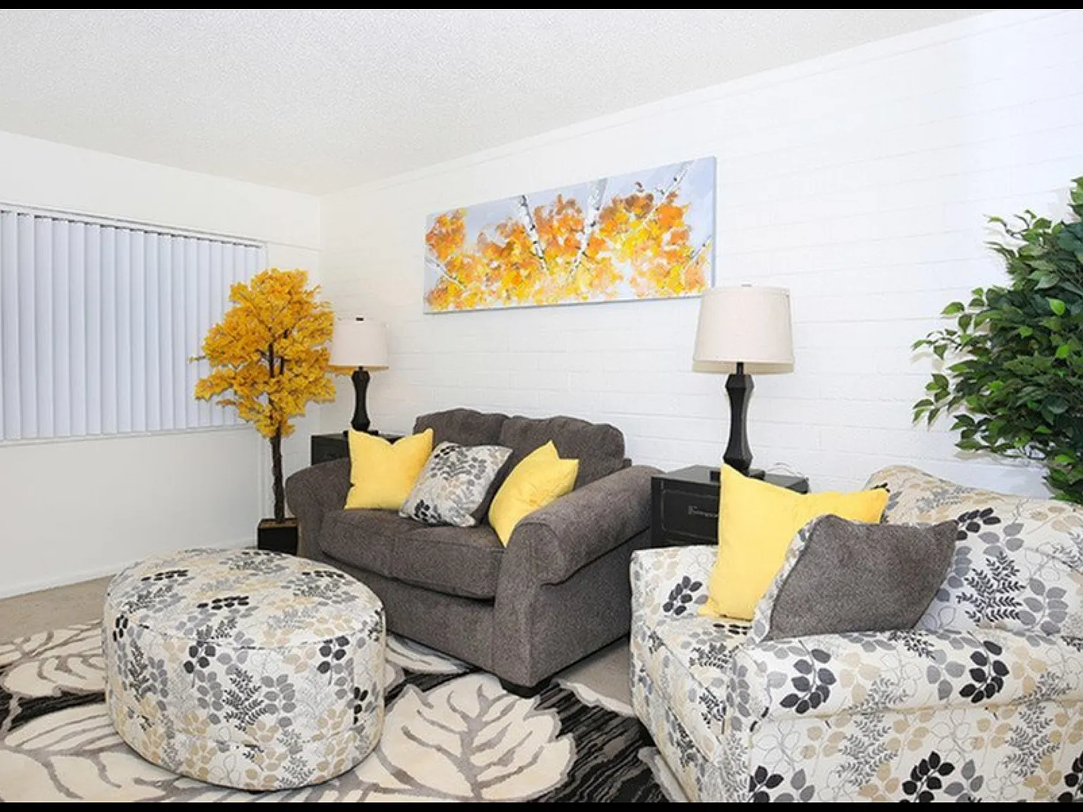 Parkside Apartments — Photo 2
