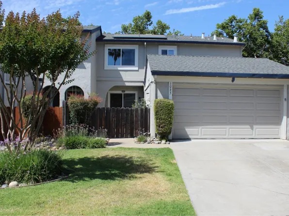 1025 Fillippelli Dr, Gilroy, CA 95020