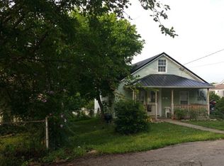 124 Lowery Hts, Richmond, KY 40475