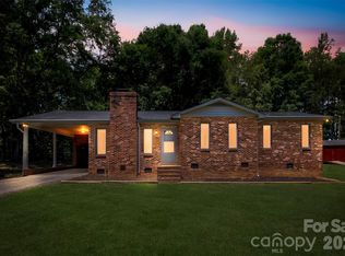 229 Hoyles Rd, Kings Mountain, NC 28086