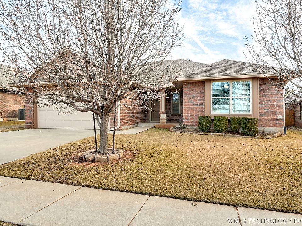 1st image of 1004 Cimarron Creek Dr