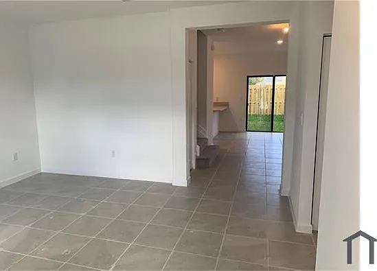 13232 SW 287th Ter — Photo 2