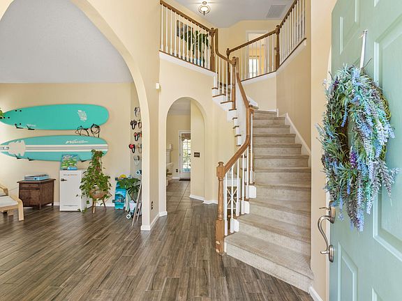 3rd image of 8527 Long Meadow Dr