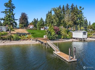 15588 Virginia Point Rd NE, Poulsbo, WA 98370