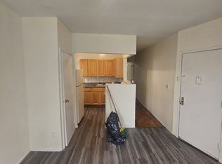 (Undisclosed Address), Yonkers, NY 10701