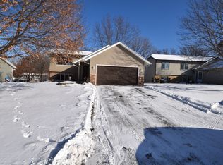 4744 Ridge Wind Trl, Eagan, MN 55122