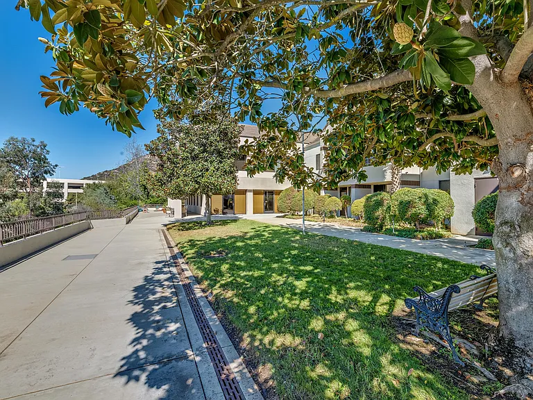 Legacy Hills at Poway 55+ — Photo 48