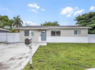 2000 SW 98th Ter, Miramar, FL 33025