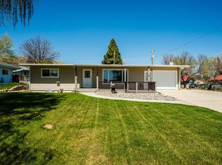 8 Park Ln, Buffalo, WY 82834