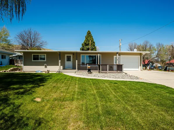 8 Park Ln, Buffalo, WY 82834