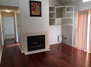 318 Ravens Crest Dr, Plainsboro, NJ 08536