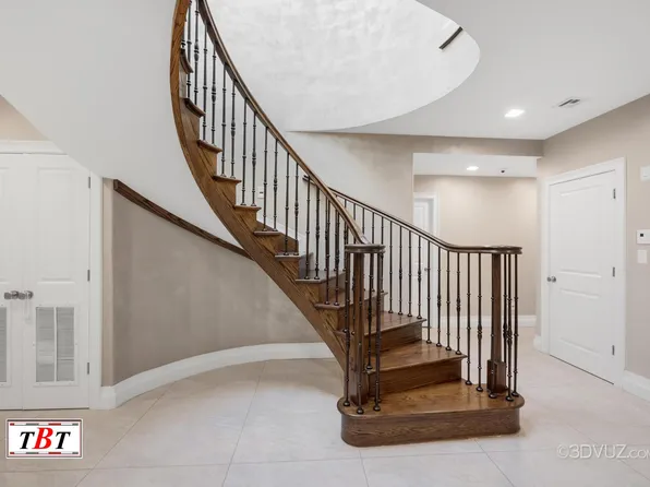 2107 Avenue N image 9 of 58