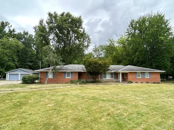 1466 Locust Lake Rd, Amelia, OH 45102