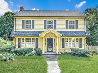 61 Villa Ave, Fairfield, CT 06825