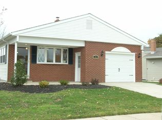 5 Beaumont Ct, Toms River, NJ