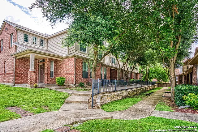 Building Photo - 2640 Grayson Way #2640