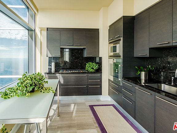4th image of 900 W Olympic Blvd Floor 47