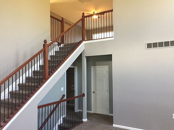 3rd image of 6518 Shady Lake Ct