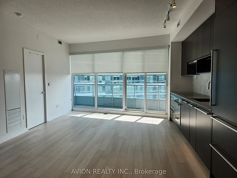 115 McMahon Dr #1205 — Photo 9