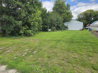 Pate Ave, Larimore, ND 58251