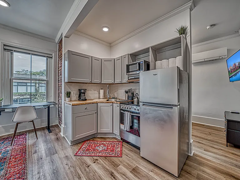 46 Allen St #3 — Photo 9