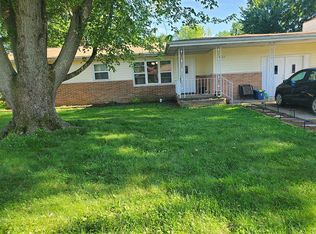 2303 Mimosa Dr, Olney, IL 62450