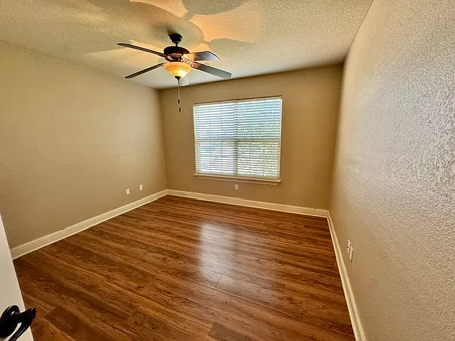 2701 Ledbury Cv — Photo 11