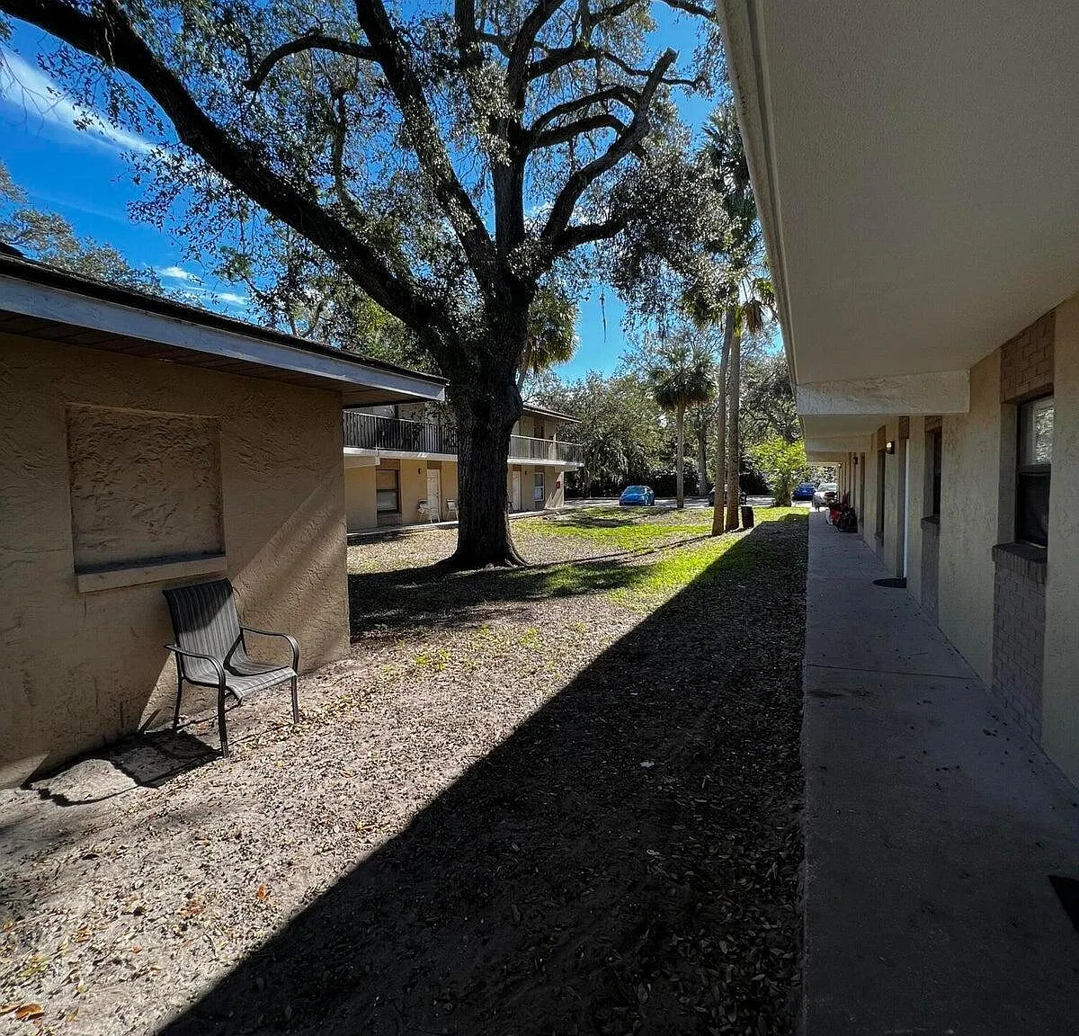 2 bed, 2.0 bath, 848 sqft, $1,200 — Photo 4