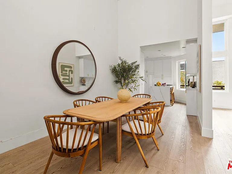 1277 S Beverly Glen Blvd #408 — Photo 9
